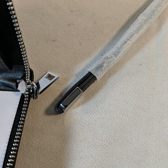 Bostanten Leather Zip Around Wallet Black RFID Blocking Pebbled Silver NWOT Card - Picture 6 of 11